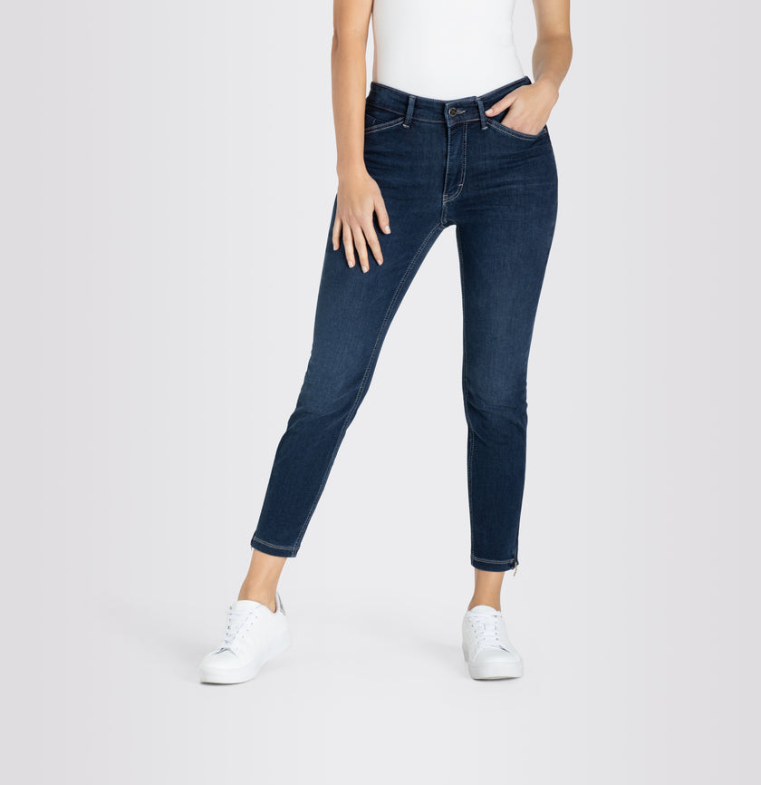Jeans- DREAM CHIC