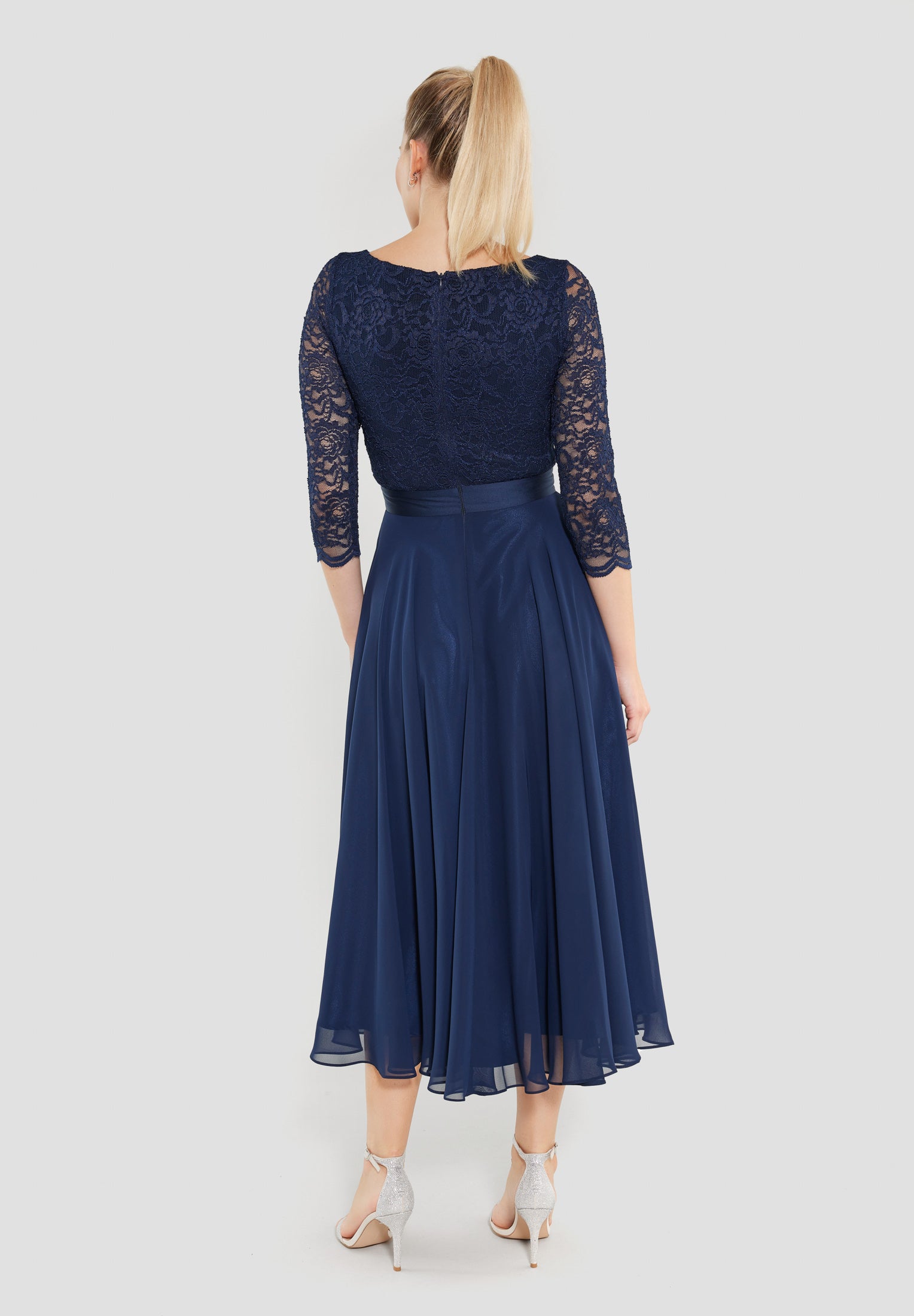 Cocktailkleid - Spitze und Chiffon