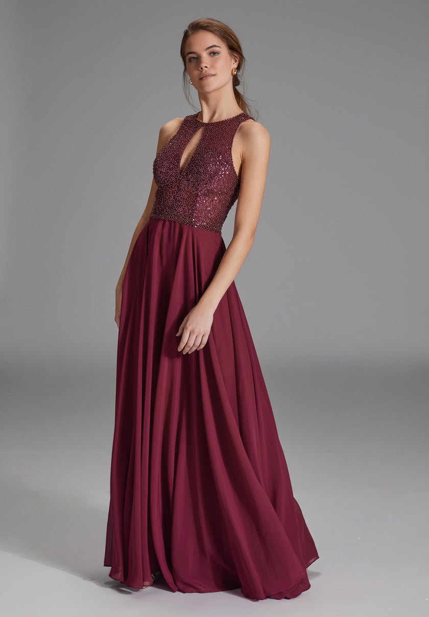 Abendkleid -  Stickerei und Cut-Out