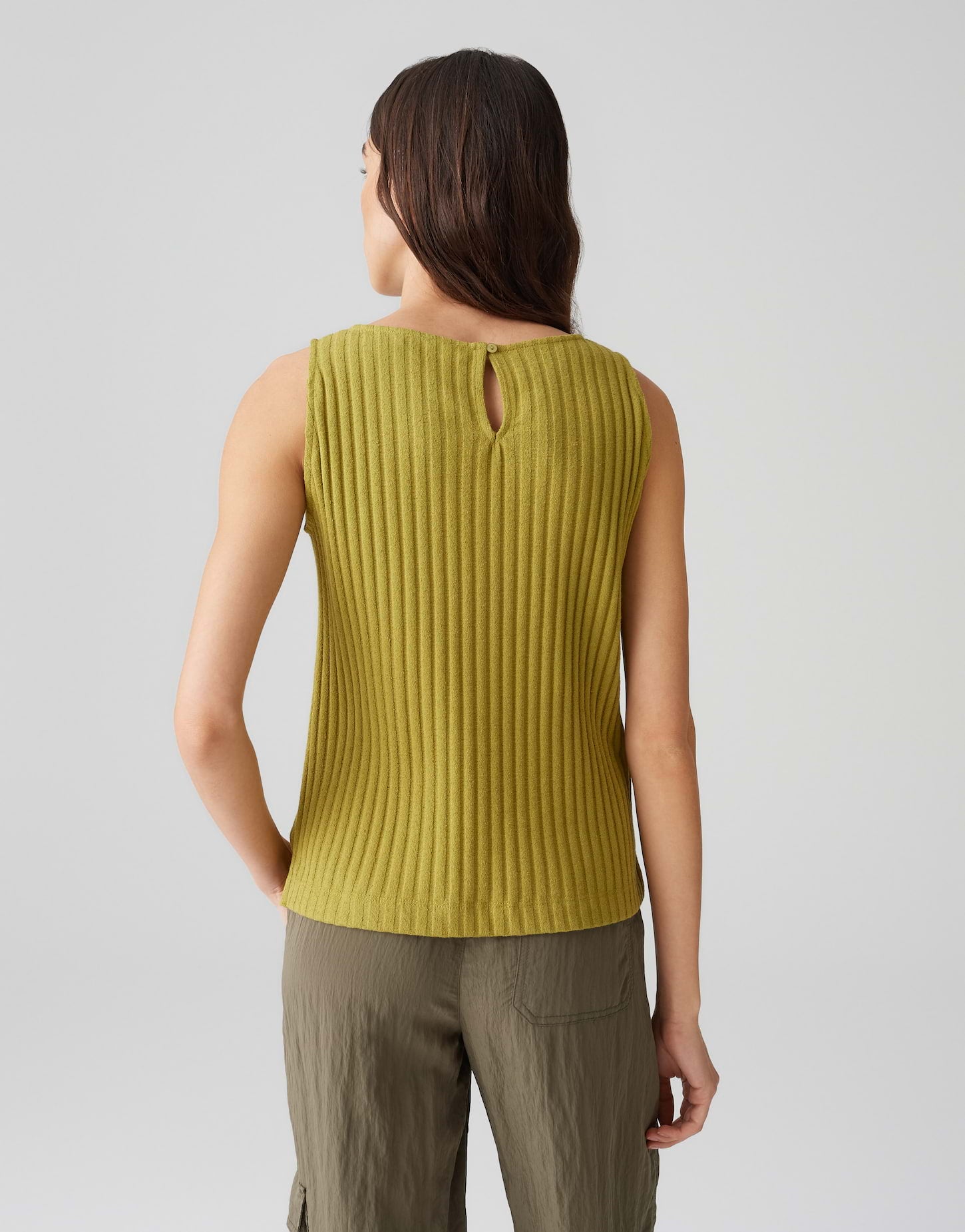 Top - Ipoma slit