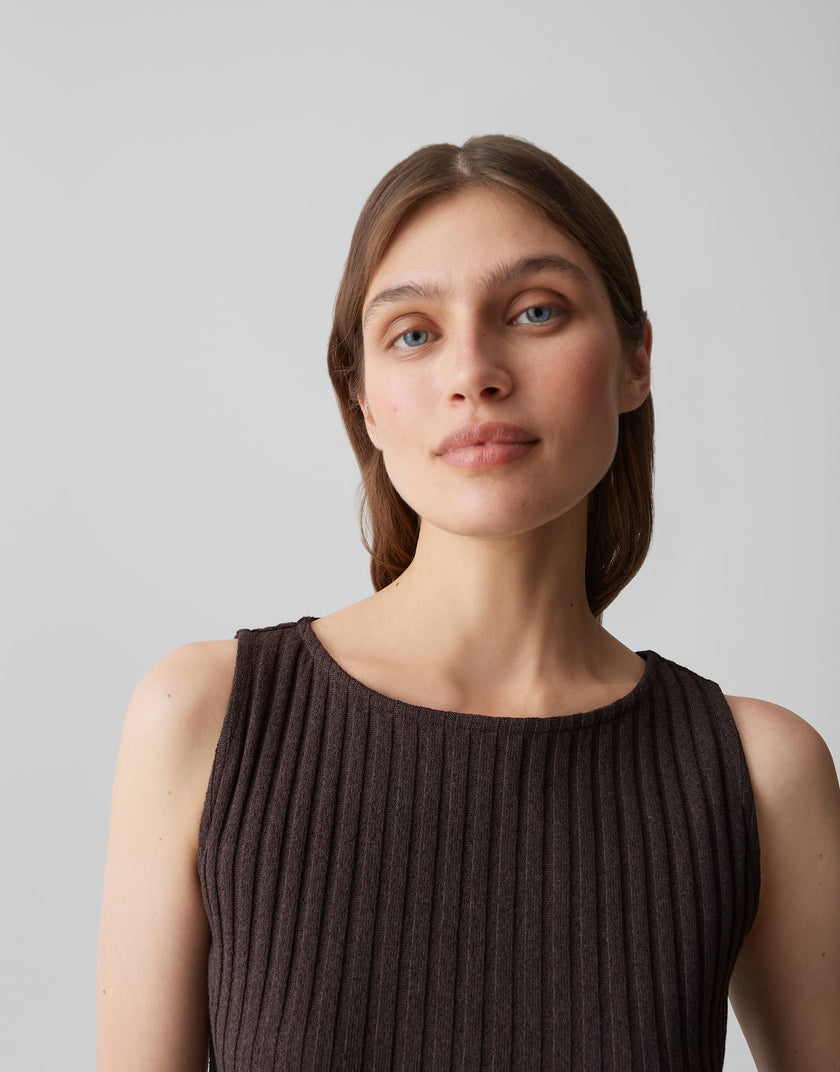 Top - Ipoma slit