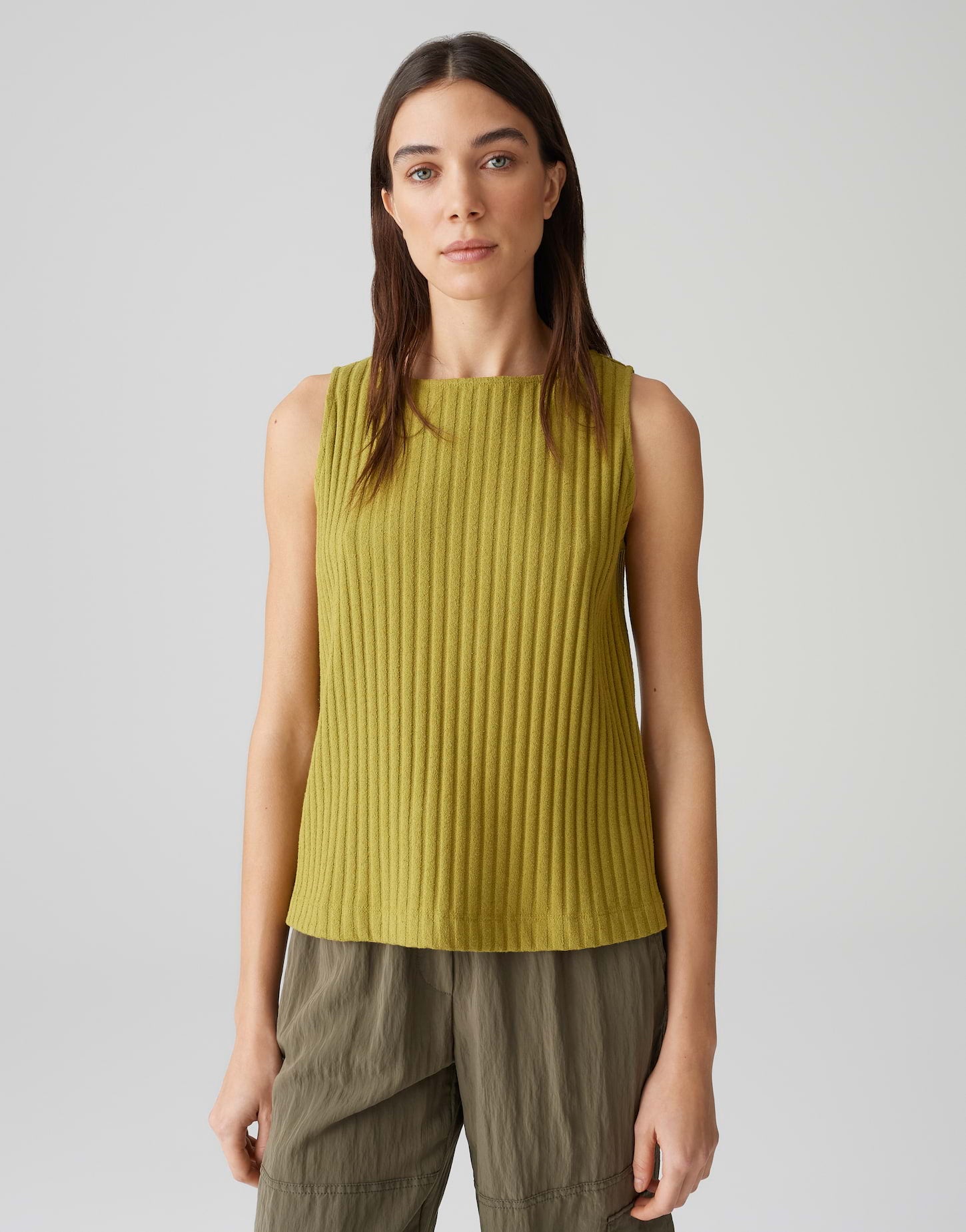 Top - Ipoma slit