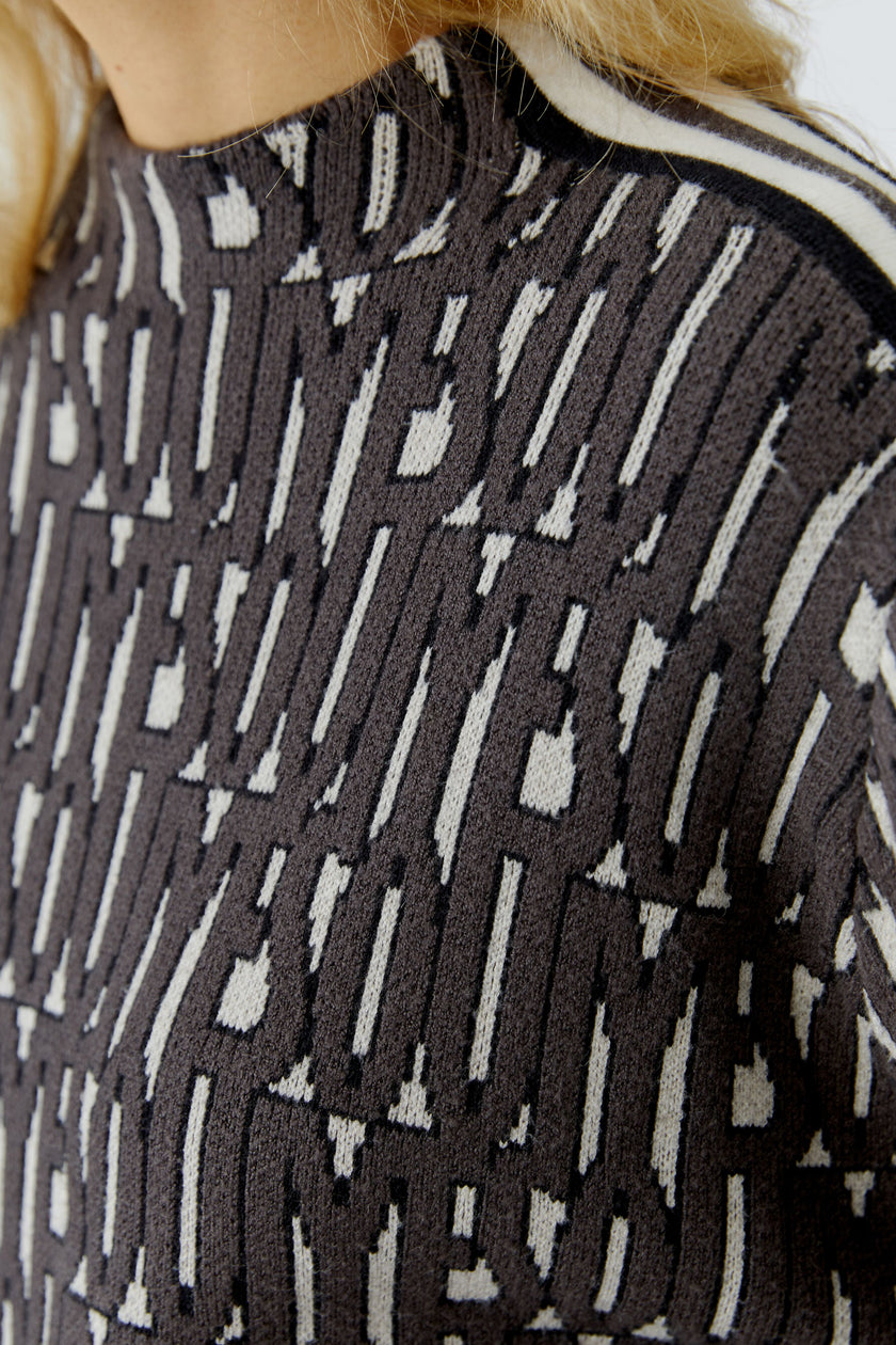 Pullover - Buchstaben