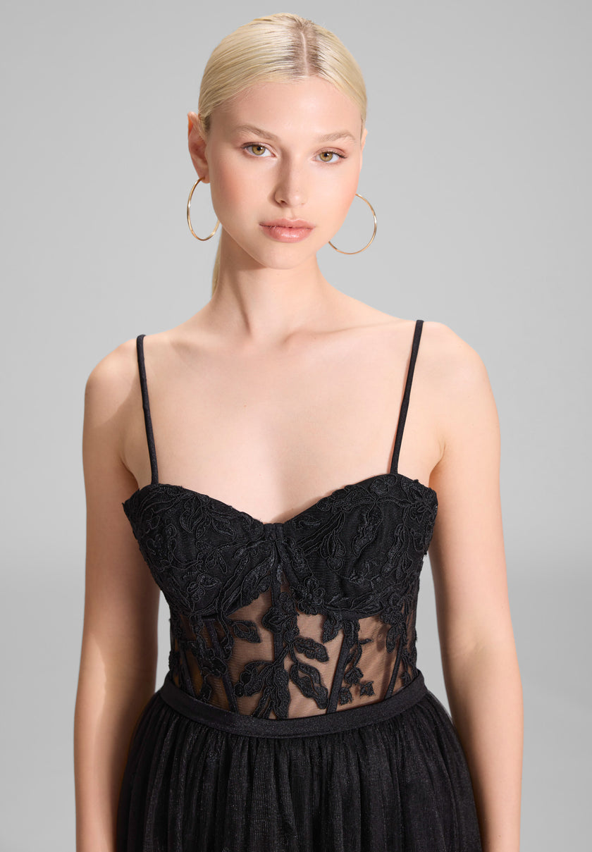 Tüllkleid