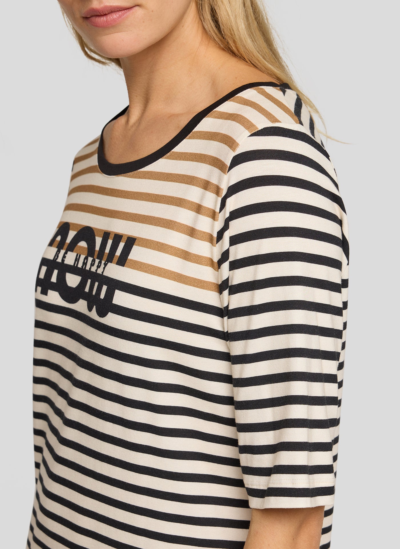 T-Shirt - Timeless Now