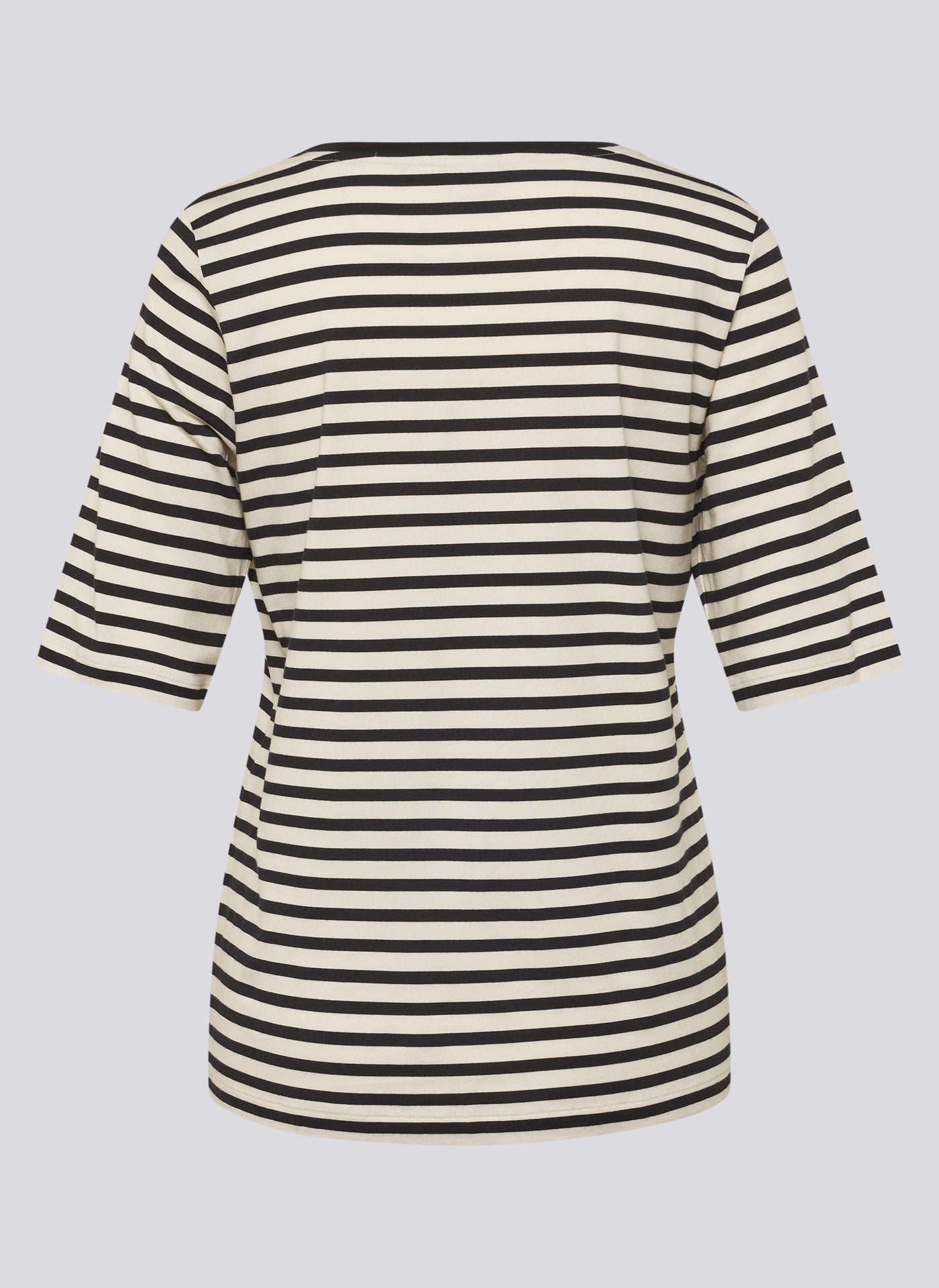 T-Shirt - Timeless Now