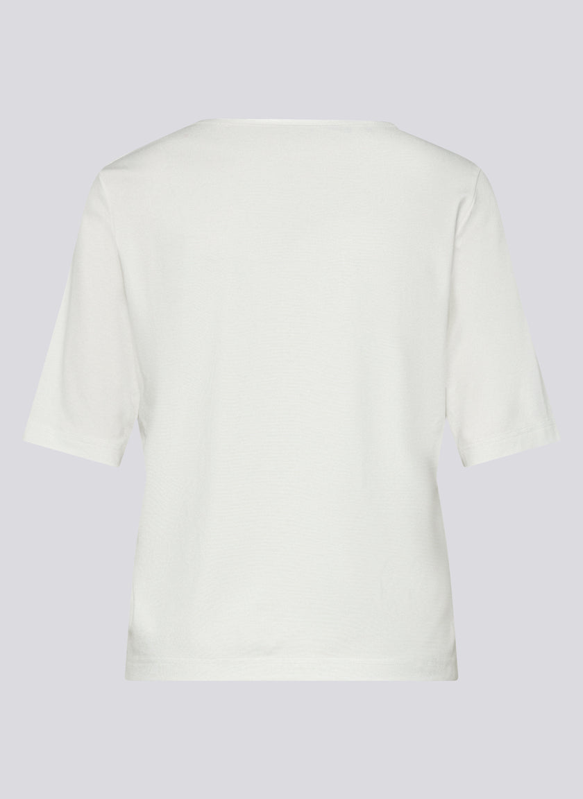 T-Shirt - Timeless Now