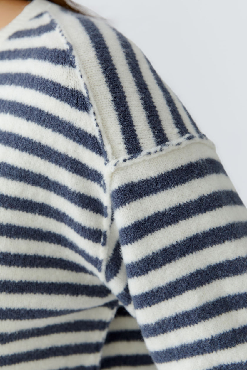 Pullover - 3/4 Arm