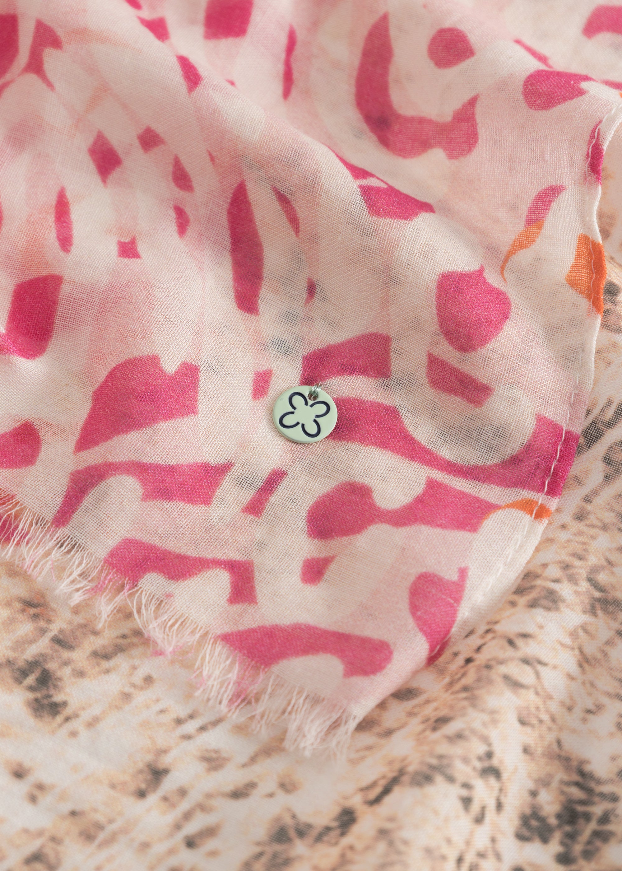 Schal - Schlangen-Leo Print