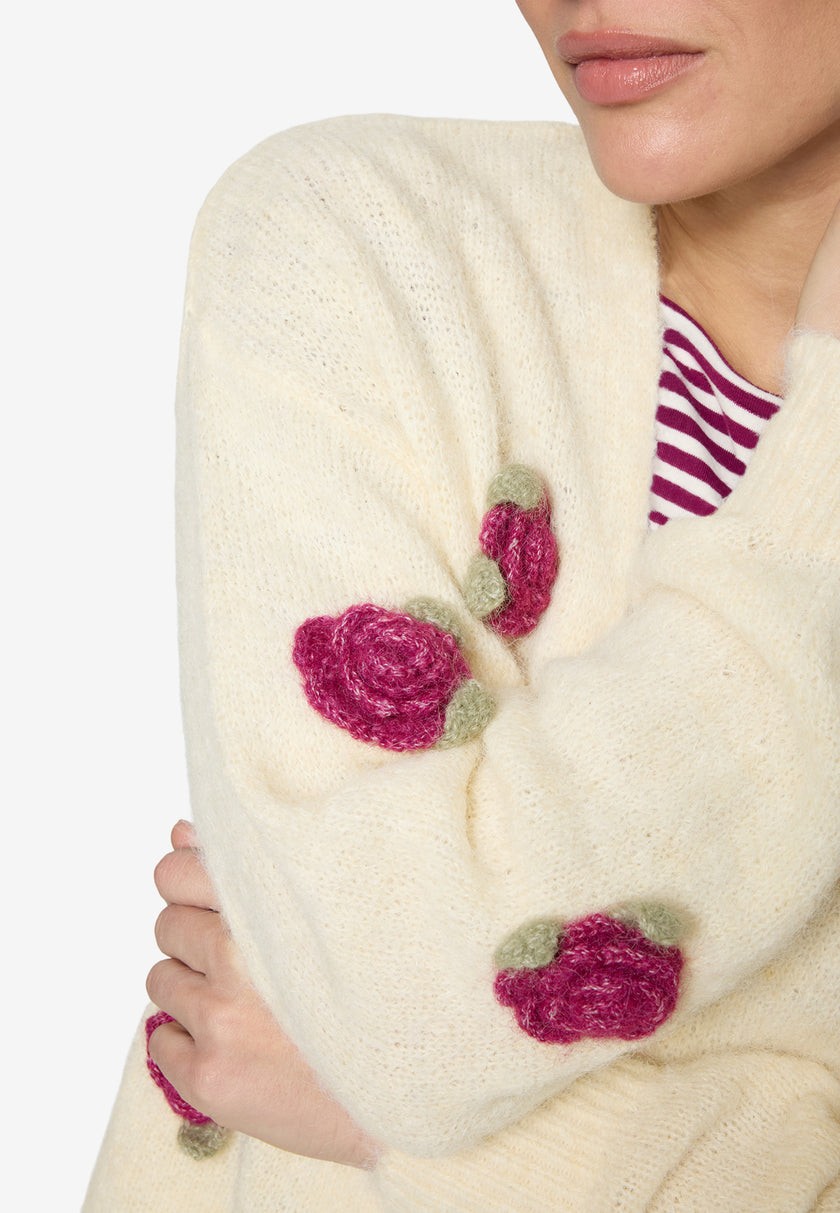 Strickjacke - 3D Blumen