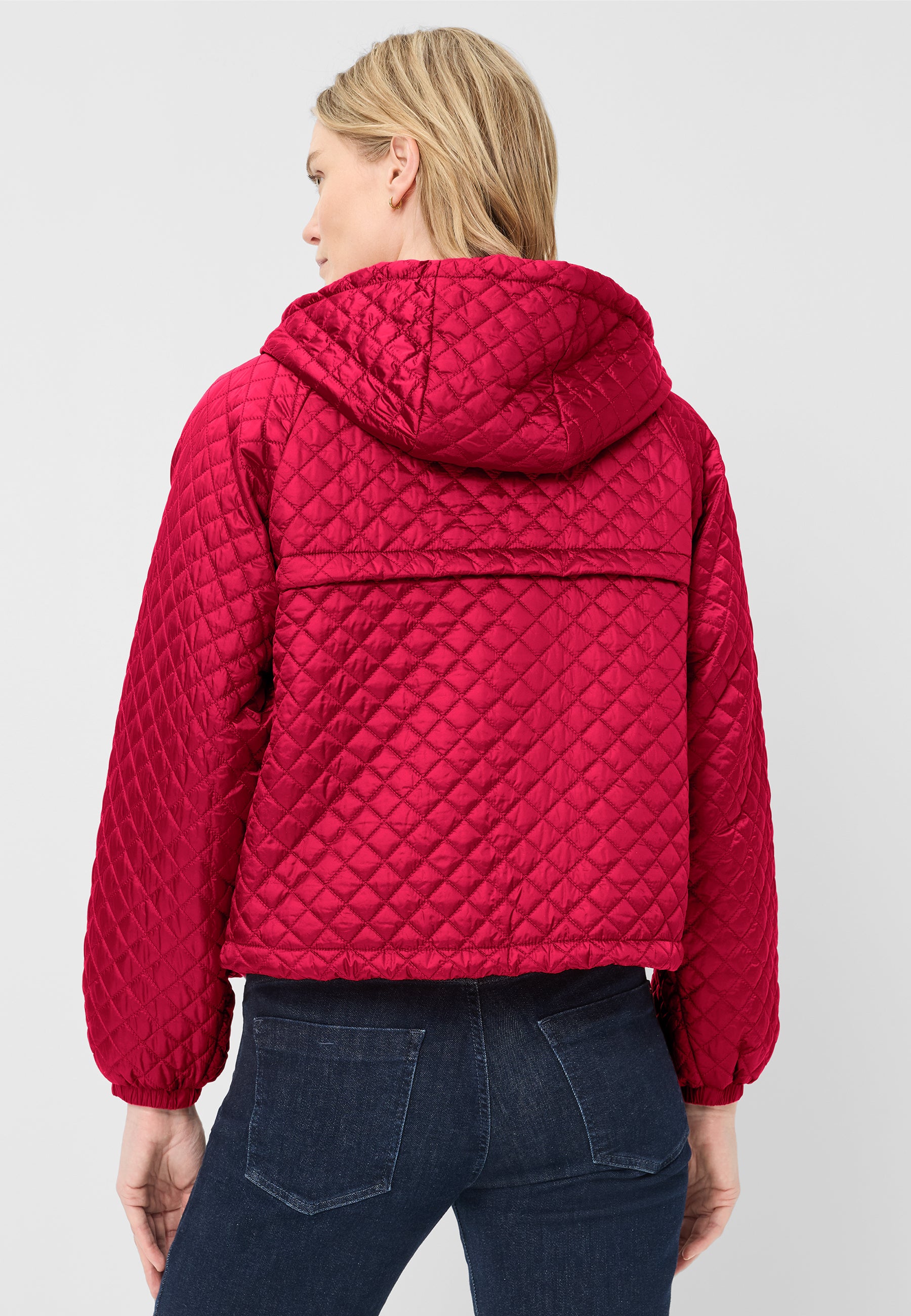 Steppjacke - Kapuze