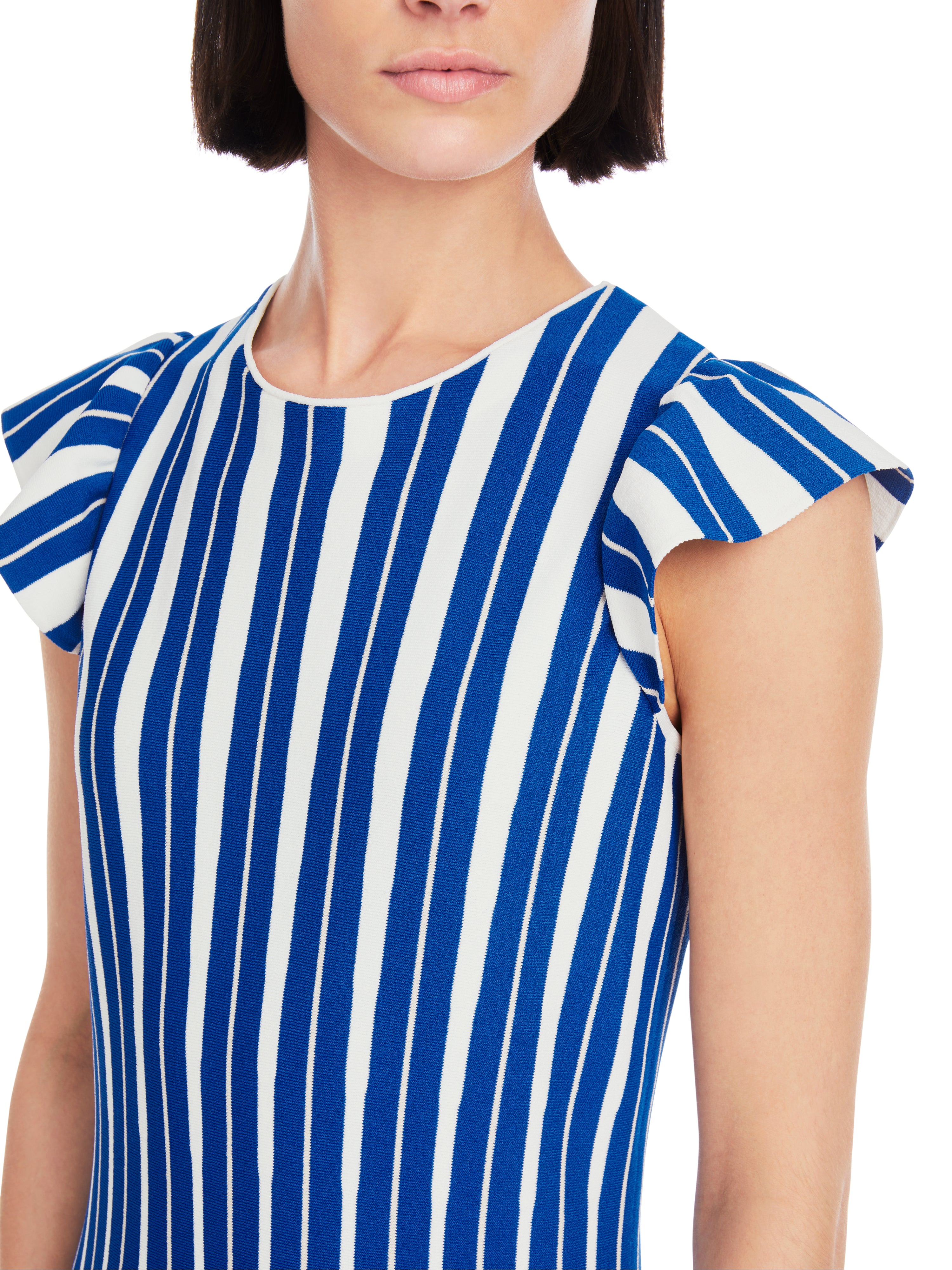 ONLINE EXKLUSIV - Kleid - Flügelarm