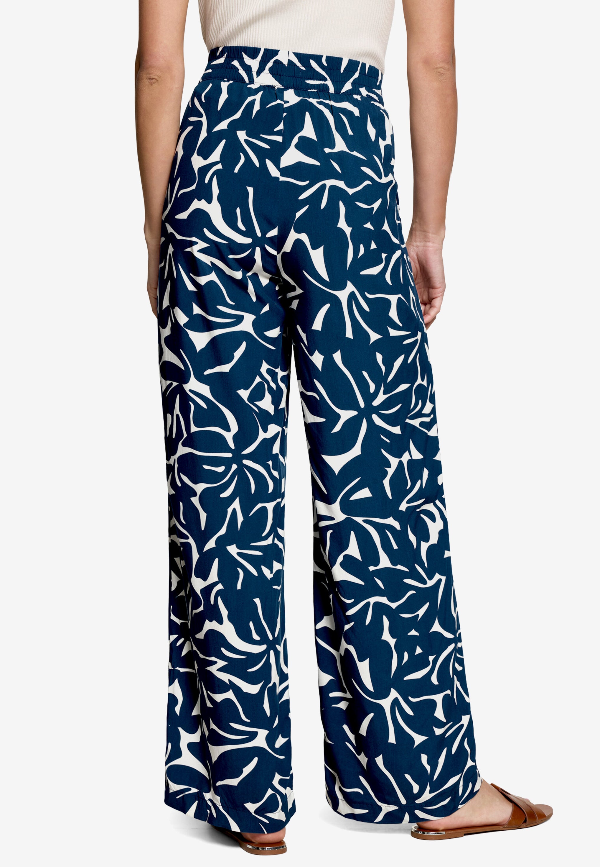 Stoffhose - Blumenmuster