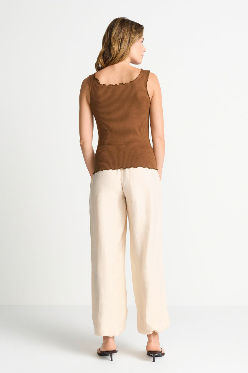 Top -  Frill
