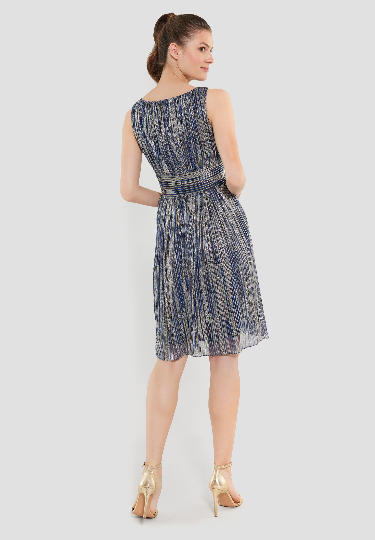 Cocktailkleid aus Plissee