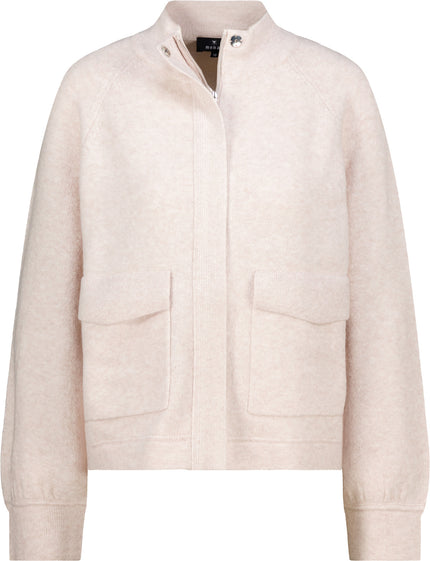 Strickjacke -Pattentaschen